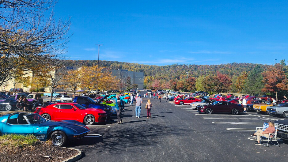 Cruise at Promenade Shops